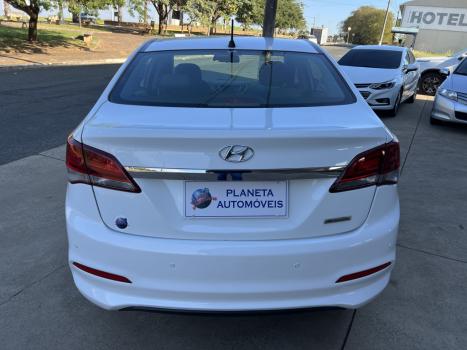 HYUNDAI HB 20 Sedan 1.6 16V 4P FLEX COMFORT PLUS AUTOMTICO, Foto 6
