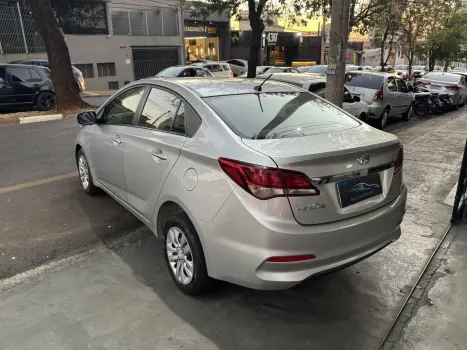 HYUNDAI HB 20 Sedan 1.0 12V 4P FLEX COMFORT STYLE, Foto 7