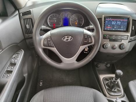 HYUNDAI I30 2.0 16V 4P GLS, Foto 8