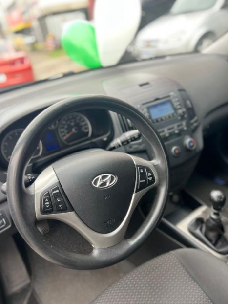 HYUNDAI I30 2.0 16V 4P, Foto 4