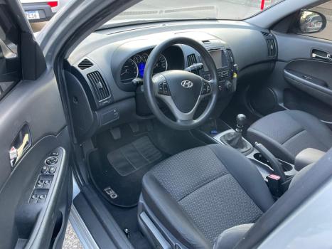 HYUNDAI I30 2.0 16V 4P GLS, Foto 6