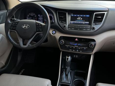 HYUNDAI Tucson 2.0 16V 4P GL, Foto 3