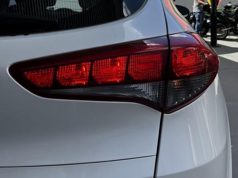HYUNDAI Tucson 2.0 16V 4P GL, Foto 9