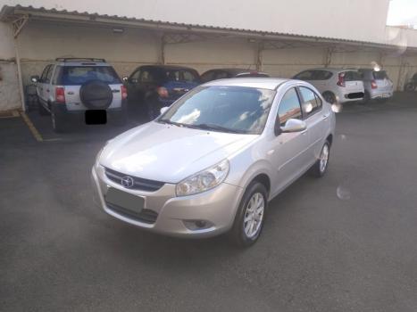 JAC J3 Sedan 1.4 16V 4P TURIN, Foto 1