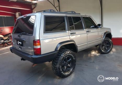 JEEP Cherokee 4.0 6 CILINDROS 12V 4P 4X4 SPORT AUTOMTICO, Foto 3