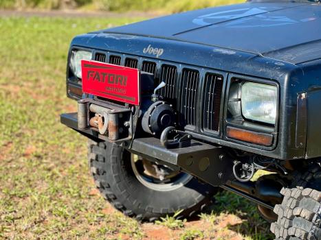 JEEP Cherokee 4.0 6 CILINDROS 12V 4P 4X4 SPORT, Foto 4