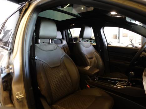 JEEP Commander 2.0 16V 4P TD380 OVERLAND TURBO DIESEL AUTOMTICO, Foto 6