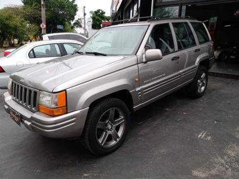 JEEP Grand Cherokee 4.0 6 CILINDROS 12V 4P 4X4 LAREDO AUTOMTICO, Foto 1