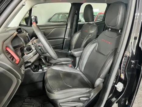 JEEP Renegade 1.3 16V 4P FLEX T270 TRAILHAWK 4X4 TURBO AUTOMTICO, Foto 5