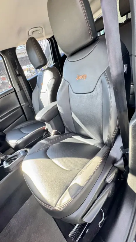 JEEP Renegade 1.8 16V 4P FLEX AUTOMTICO, Foto 9
