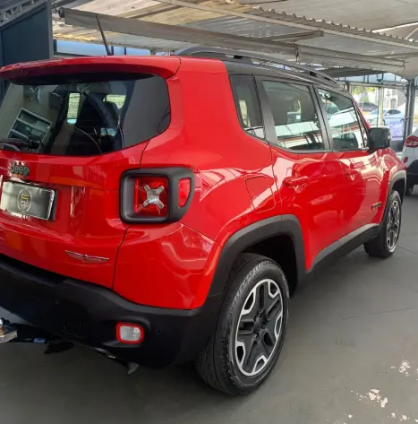 JEEP Renegade 2.0 16V 4P TURBO DIESEL TRAILHAWK 4X4 AUTOMTICO, Foto 3