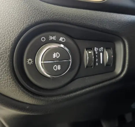 JEEP Renegade 2.0 16V 4P TURBO DIESEL SPORT 4X4 AUTOMTICO, Foto 17