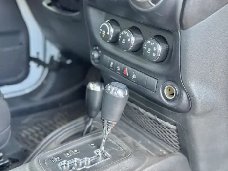 JEEP Wrangler 3.6 V6 12V SPORT 4X4 AUTOMTICO, Foto 19