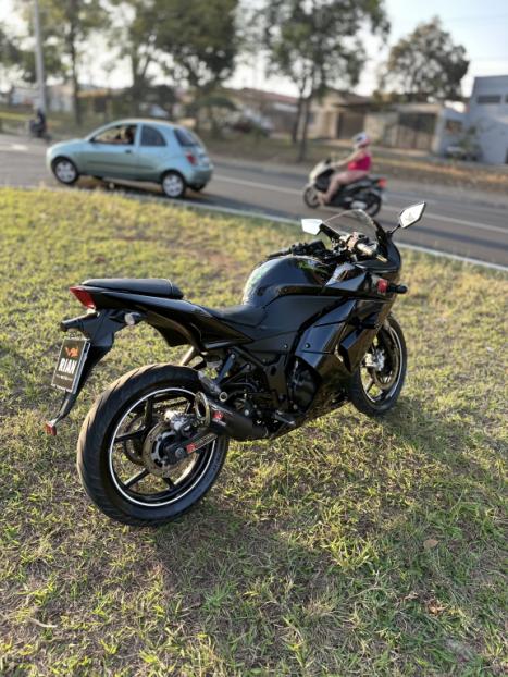 KAWASAKI Ninja 250 R, Foto 3