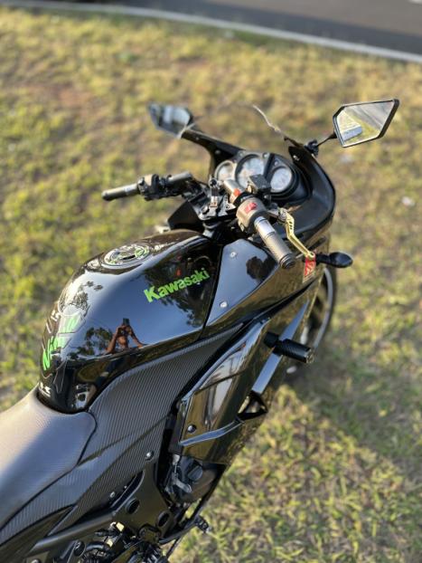 KAWASAKI Ninja 250 R, Foto 10