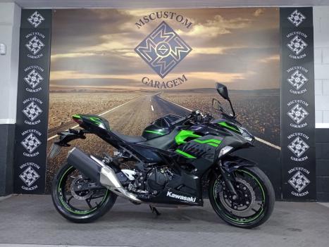 KAWASAKI Ninja 400 , Foto 4