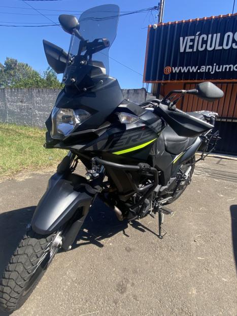 KAWASAKI Versys 300 X, Foto 3