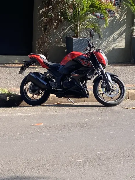 KAWASAKI Z 300 , Foto 10