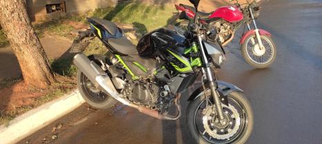 KAWASAKI Z 400 ABS, Foto 8