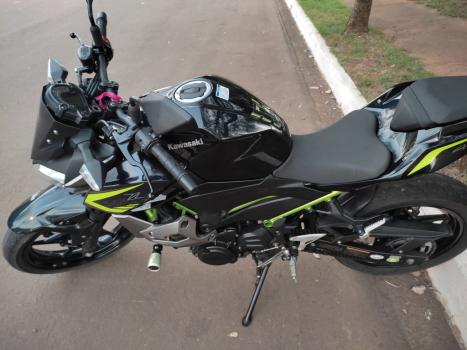 KAWASAKI Z 400 ABS, Foto 5