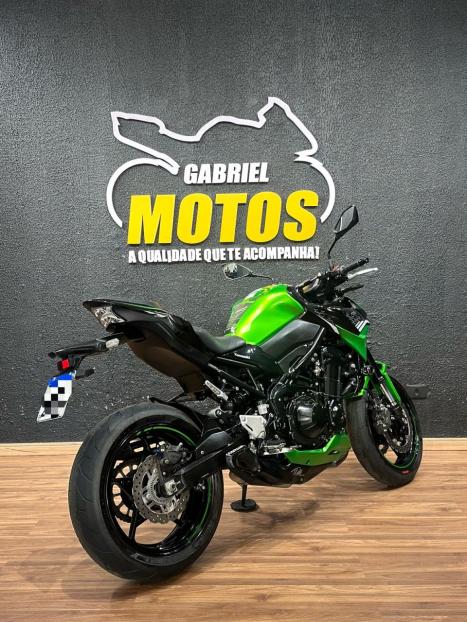 KAWASAKI Z 900 ABS, Foto 6