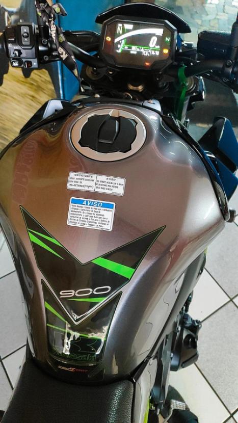 KAWASAKI Z 900 ABS, Foto 4