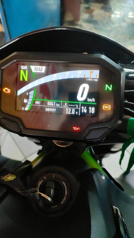 KAWASAKI Z 900 ABS, Foto 3
