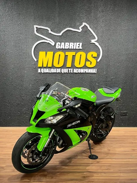 KAWASAKI ZX 10 R NINJA, Foto 4