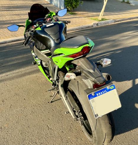KAWASAKI ZX 10 R NINJA, Foto 6
