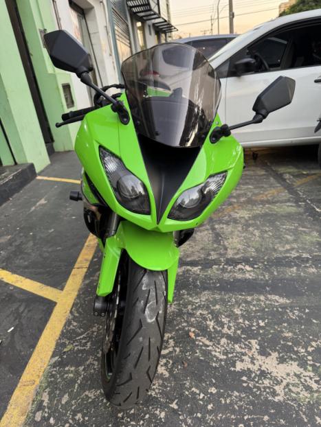 KAWASAKI ZX 6 R 600, Foto 4