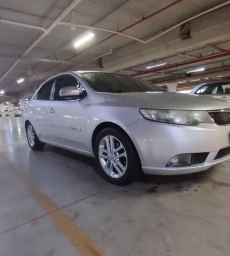 KIA Cerato Sedan 1.6 16V 4P SX3 AUTOMTICO, Foto 1