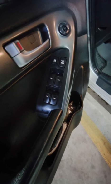 KIA Cerato Sedan 1.6 16V 4P SX3 AUTOMTICO, Foto 9