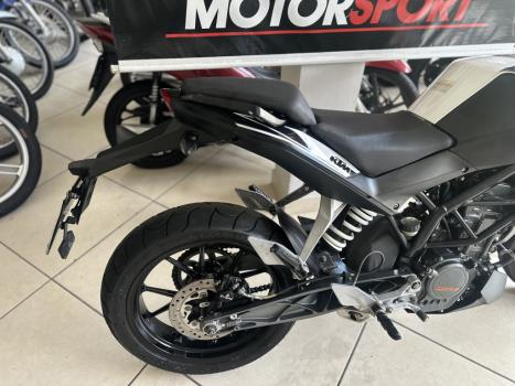 KTM 200 DUKE , Foto 2