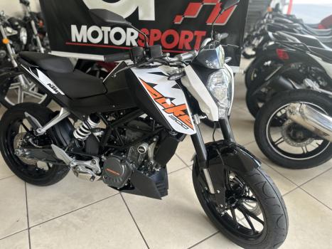 KTM 200 DUKE , Foto 3