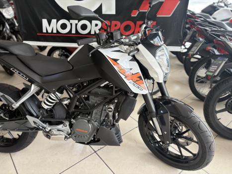 KTM 200 DUKE , Foto 3