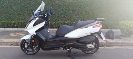 KYMCO Downtown 300i ABS, Foto 1