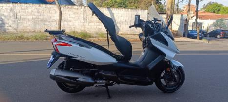 KYMCO Downtown 300i ABS, Foto 9