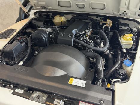 LAND ROVER Defender 90 2.4 4X4 TURBO, Foto 18