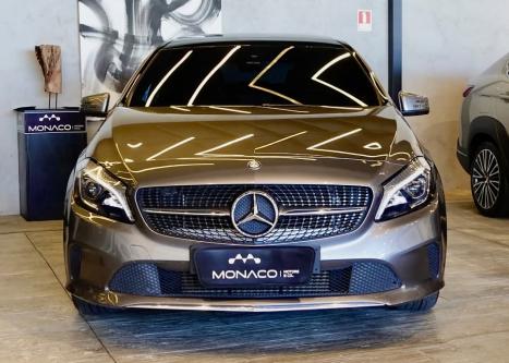 MERCEDES-BENZ A 200 1.6 16V 4P TURBO FLEX AUTOMTICO, Foto 1
