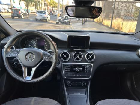 MERCEDES-BENZ A 200 1.6 16V 4P TURBO AUTOMTICO, Foto 8