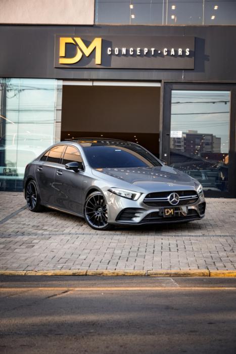 MERCEDES-BENZ A 35 AMG Sedan 2.0 16V 4P CGI 4MATIC 7G-TRONIC DCT AUTOMTICO, Foto 2