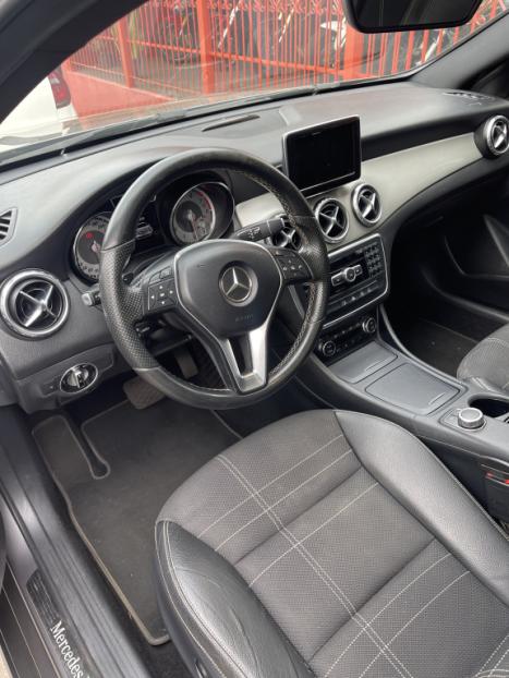 MERCEDES-BENZ CLA 200 1.6 16V 4P VISION AUTOMTICO, Foto 4