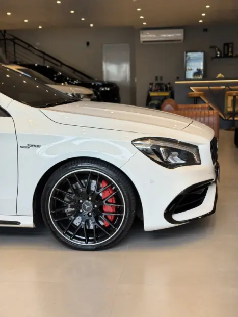 MERCEDES-BENZ CLA 45 AMG 2.0 16V 4P TURBOCHARGED AUTOMTICO, Foto 2