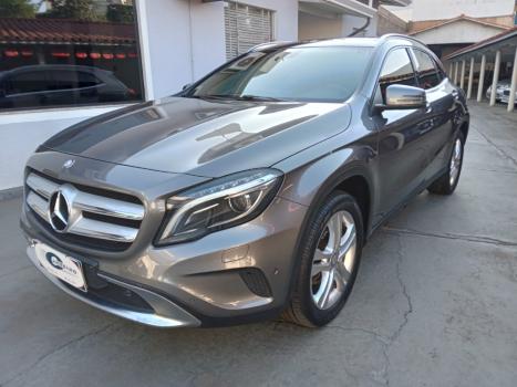 MERCEDES-BENZ GLA 200 1.6 16V 4P CGI VISION TURBO AUTOMTICO, Foto 4