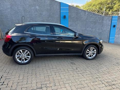 MERCEDES-BENZ GLA 200 1.6 16V 4P FLEX CGI ADVANCE TURBO AUTOMTICO, Foto 7