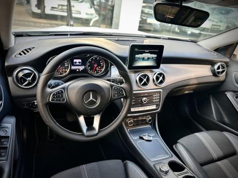 MERCEDES-BENZ GLA 200 1.6 16V 4P CGI ADVANCE TURBO AUTOMTICO, Foto 10