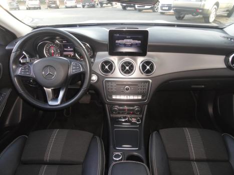 MERCEDES-BENZ GLA 200 1.6 16V 4P FLEX CGI ADVANCE TURBO AUTOMTICO, Foto 17