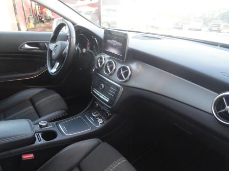 MERCEDES-BENZ GLA 200 1.6 16V 4P FLEX CGI ADVANCE TURBO AUTOMTICO, Foto 22