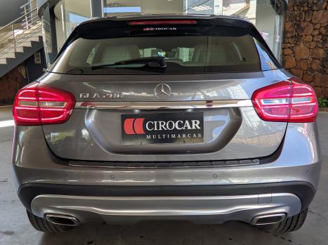 MERCEDES-BENZ GLA 200 1.6 16V 4P FLEX CGI ADVANCE TURBO AUTOMTICO, Foto 6