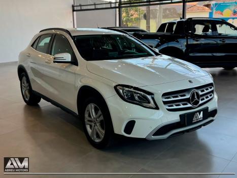 MERCEDES-BENZ GLA 200 1.6 16V 4P FLEX CGI STYLE TURBO AUTOMTICO, Foto 3
